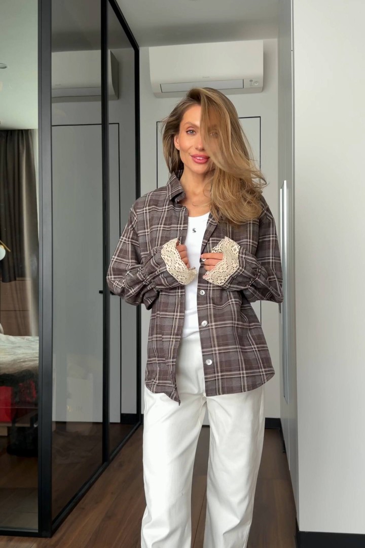 Стильная рубашка BLO-956A600