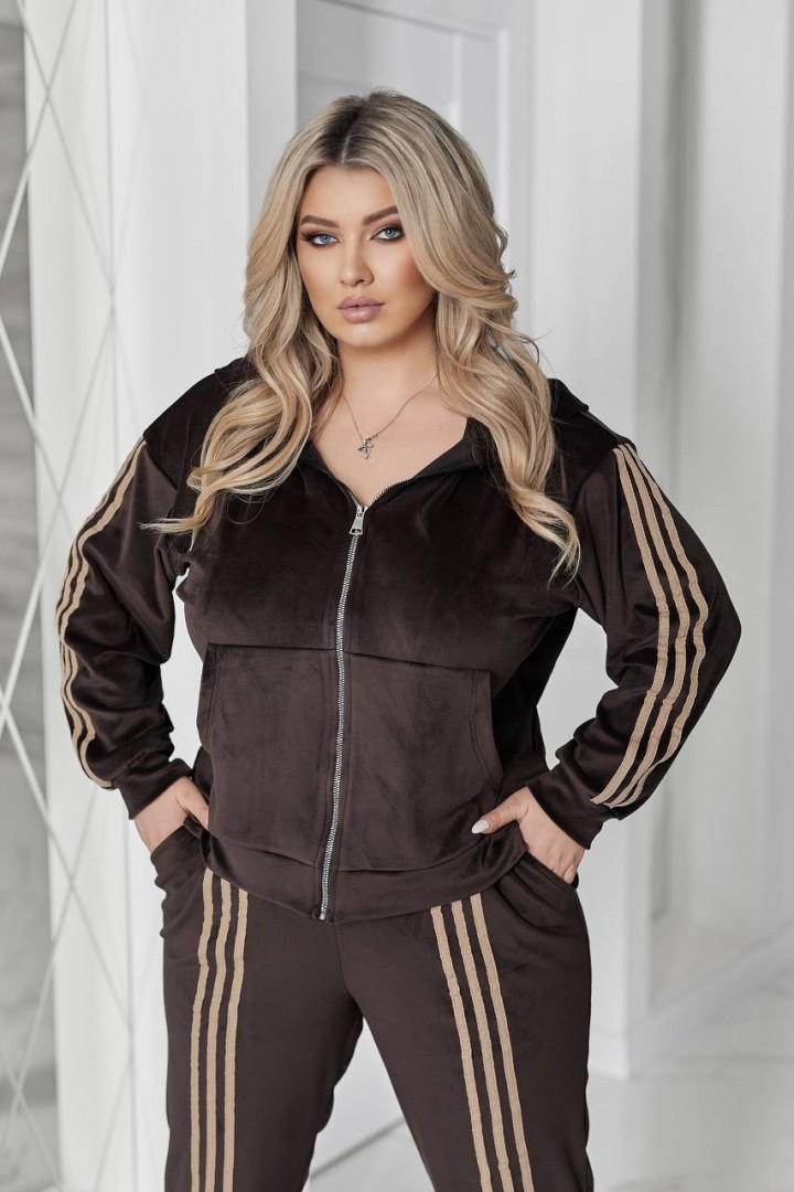 Велюровий костюм LZ-M1241A750