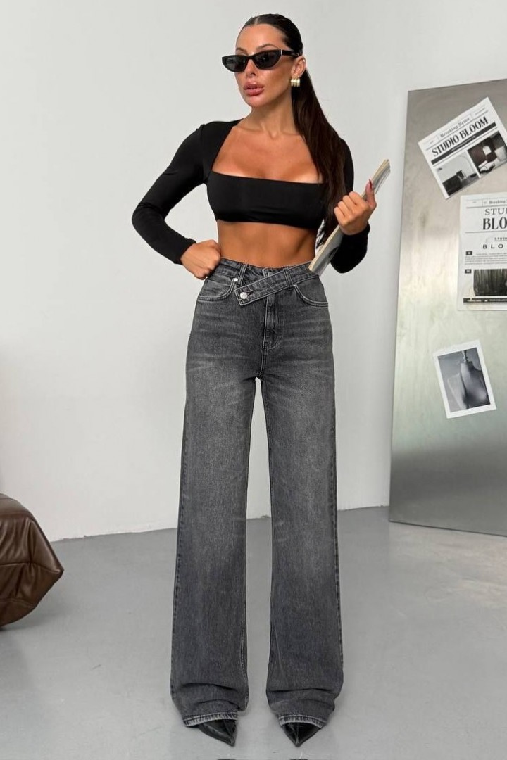 Джинсы с асимметричным поясом  WOW-9886A22