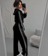 Велюровый костюм VM-10535A600