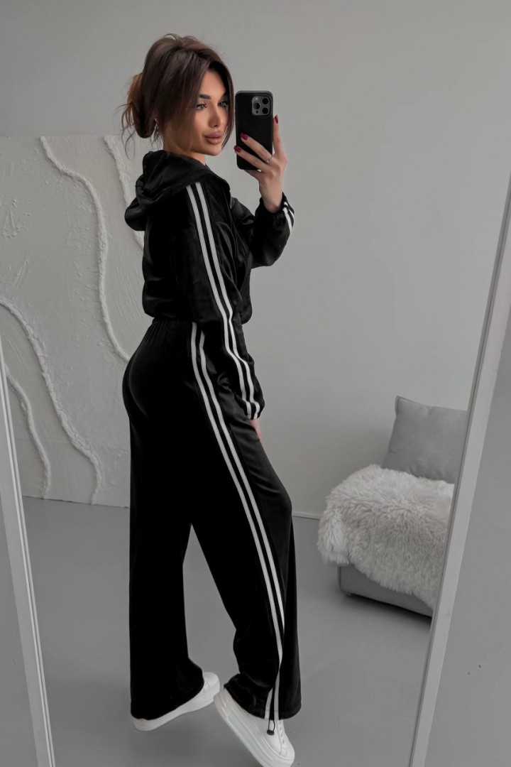 Велюровый костюм VM-10535A600