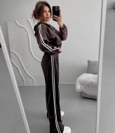 Велюровый костюм VM-10535A600