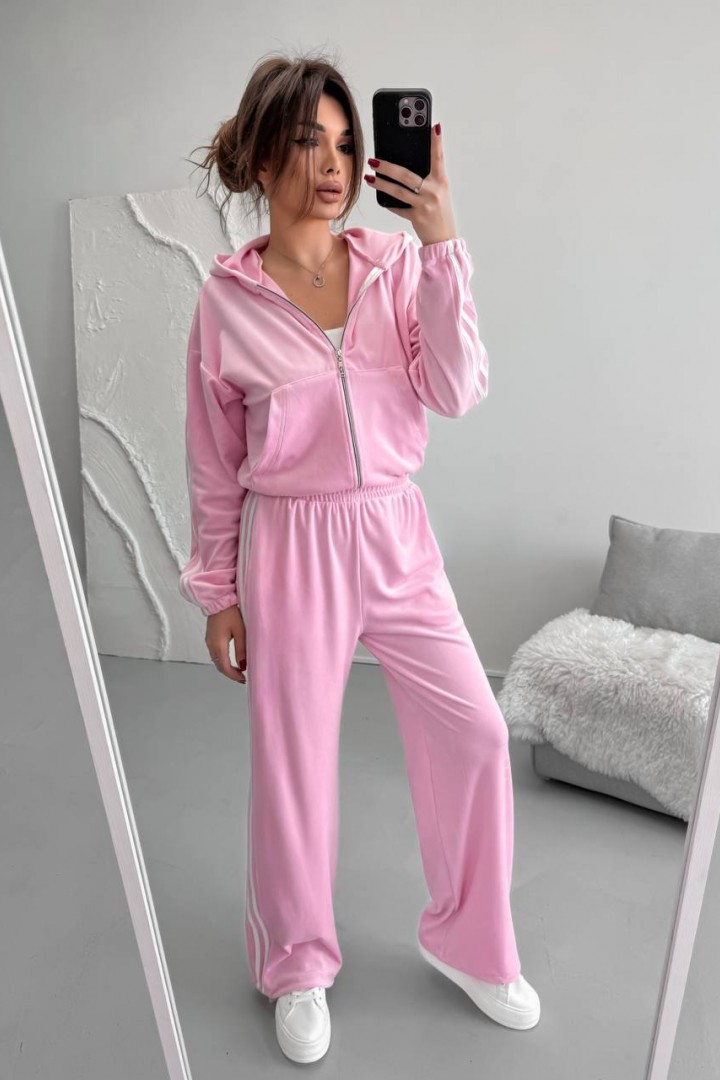 Велюровый костюм VM-10535A600