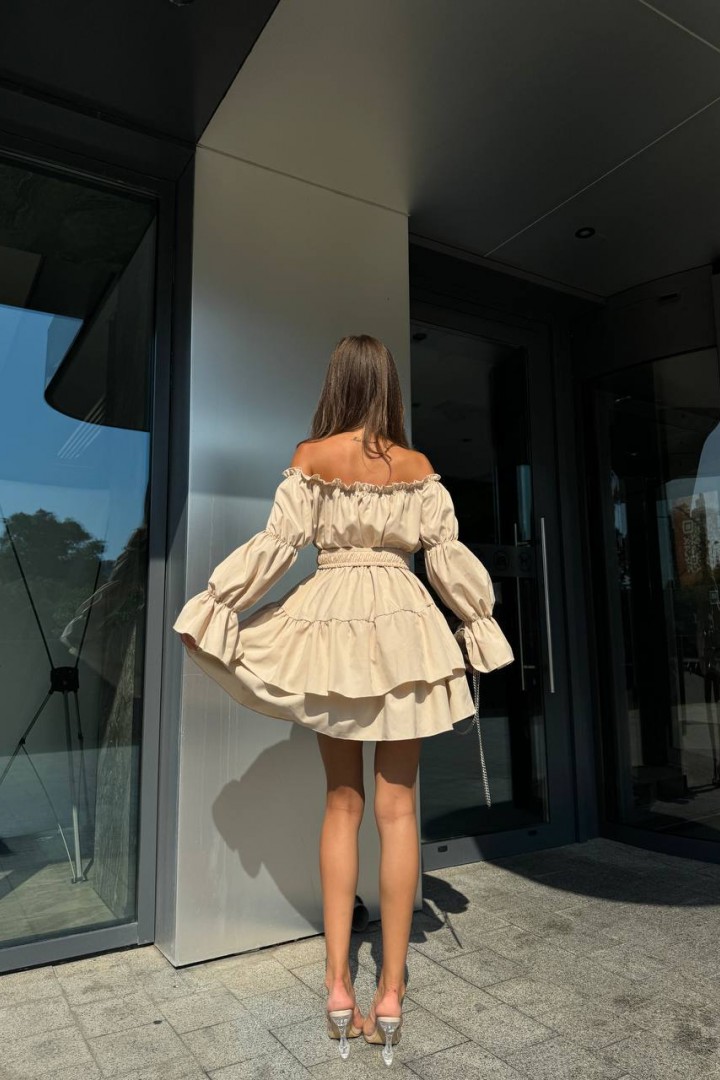 Платье с открытыми плечами ELZ-561A550