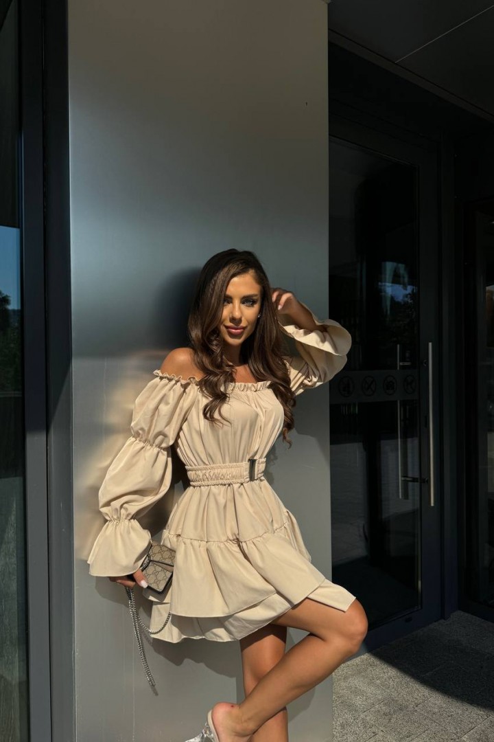 Платье с открытыми плечами ELZ-561A550