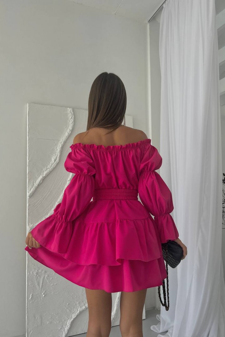 Платье с открытыми плечами ELZ-561A550