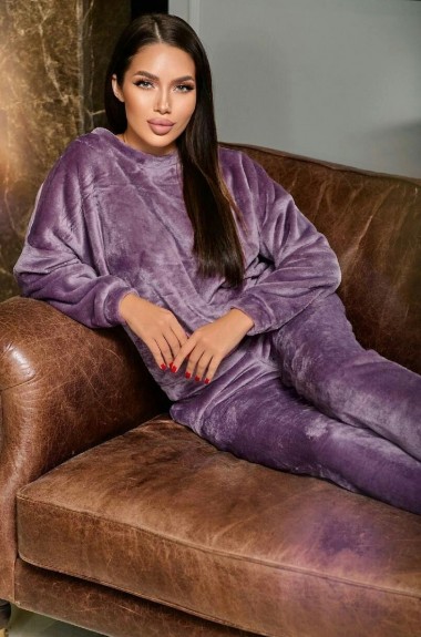 Плюшевая женская пижама DG-d41687A600