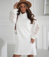 Платье с вышивкой на рукавах  KA-7560A800