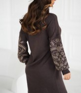 Платье с вышивкой на рукавах  KA-7560A800