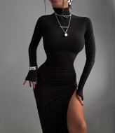 Облягаюча сукня з розрізом MEB-302A350