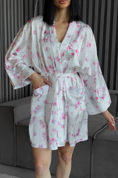 Шелковый халатик LID-578A500 Шелковый халатик LID-578A500