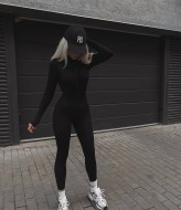 Бесшовный комбинезон IN-887A380 Бесшовный комбинезон IN-887A380