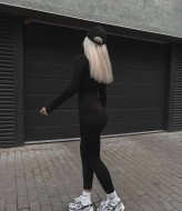 Бесшовный комбинезон IN-887A380 Бесшовный комбинезон IN-887A380