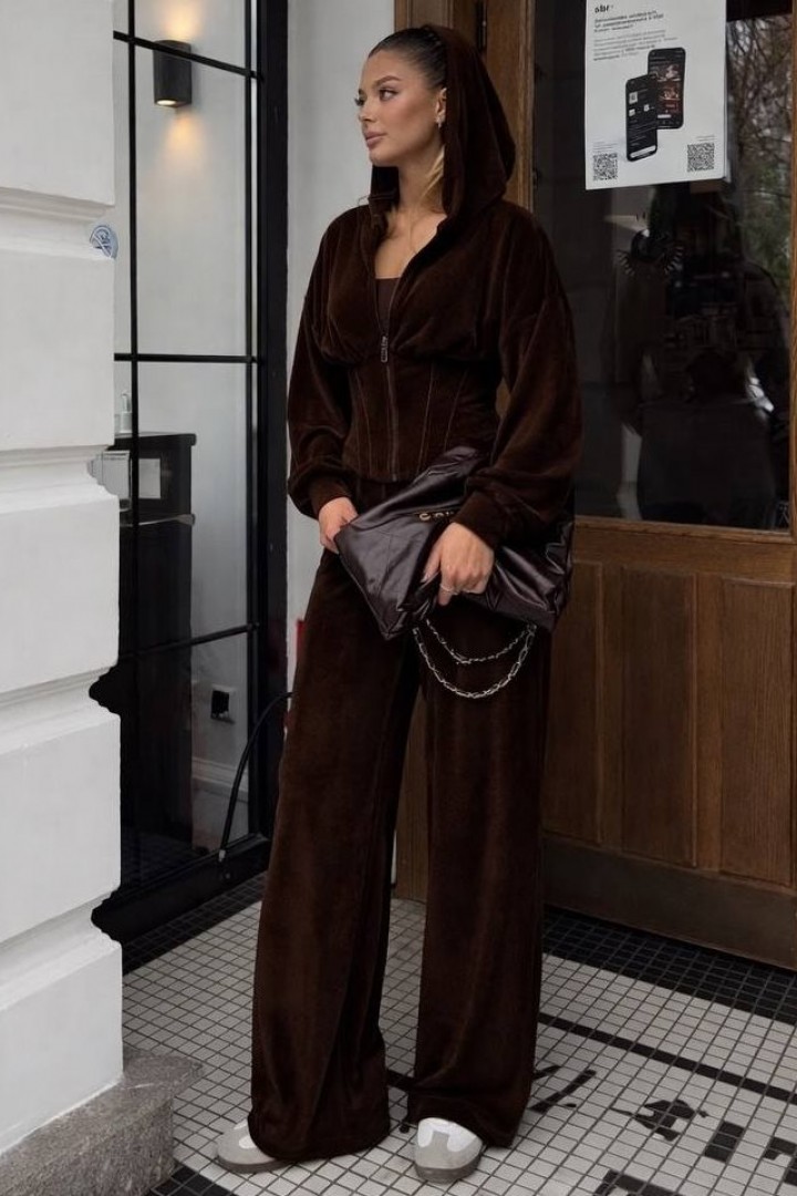 Молодіжний велюровий костюм VOL-738A650