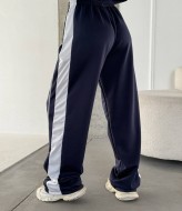 Стильний спортивний костюм UNO-027A650