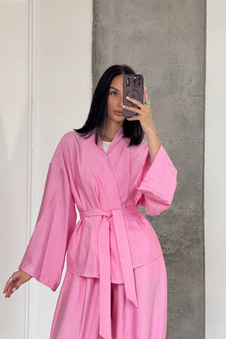 Утонченный свободный костюм UNO-064A850