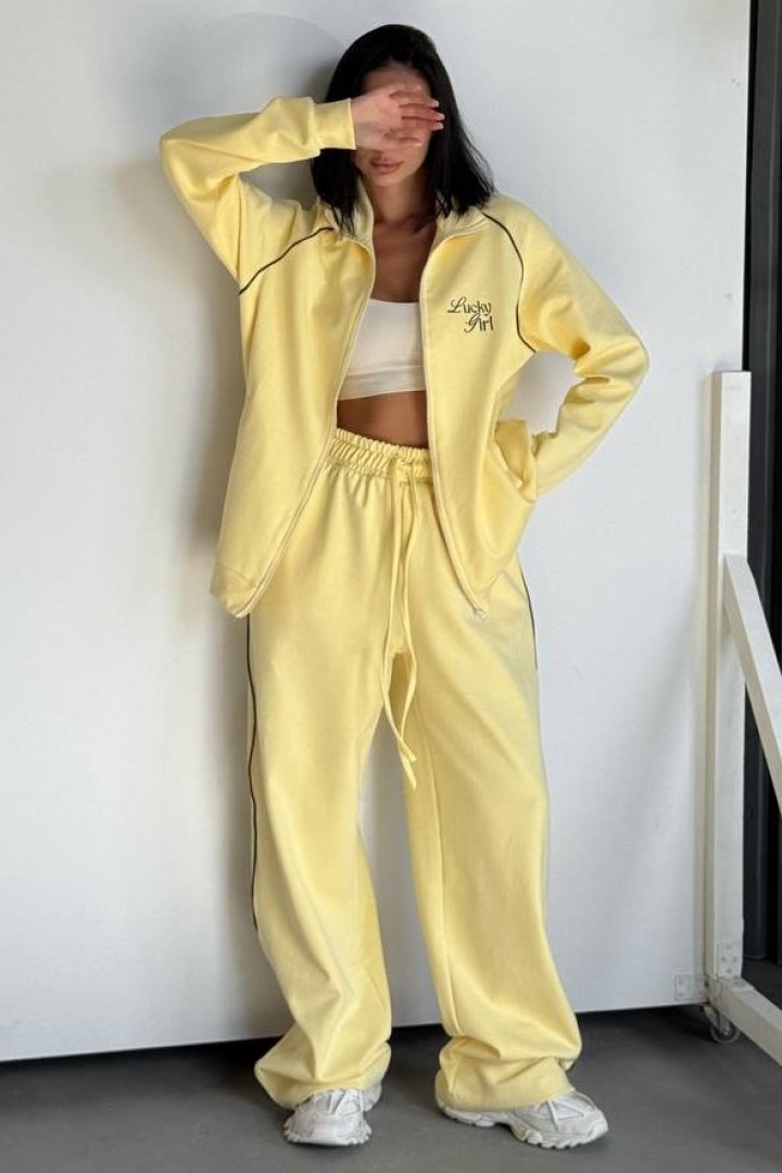 Спортивный костюм с вышивкой UNO-075A1200