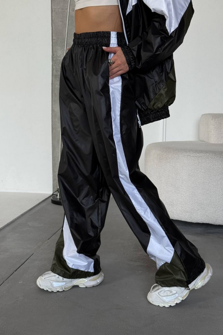 Спортивный костюм из плащевки UNO-076A980