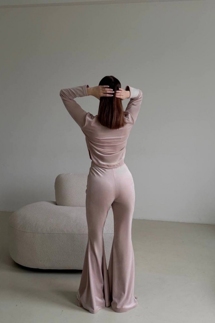 Велюровый костюм с брюками клеш UNO-085A750