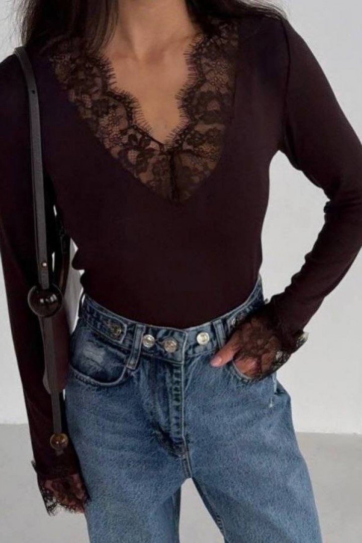 Женский лонгслив с кружевом UNO-088A350