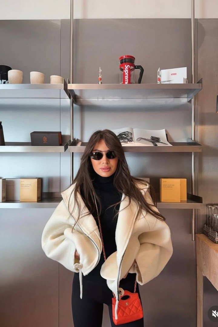 Бомбер с капюшоном VSH-0119A820