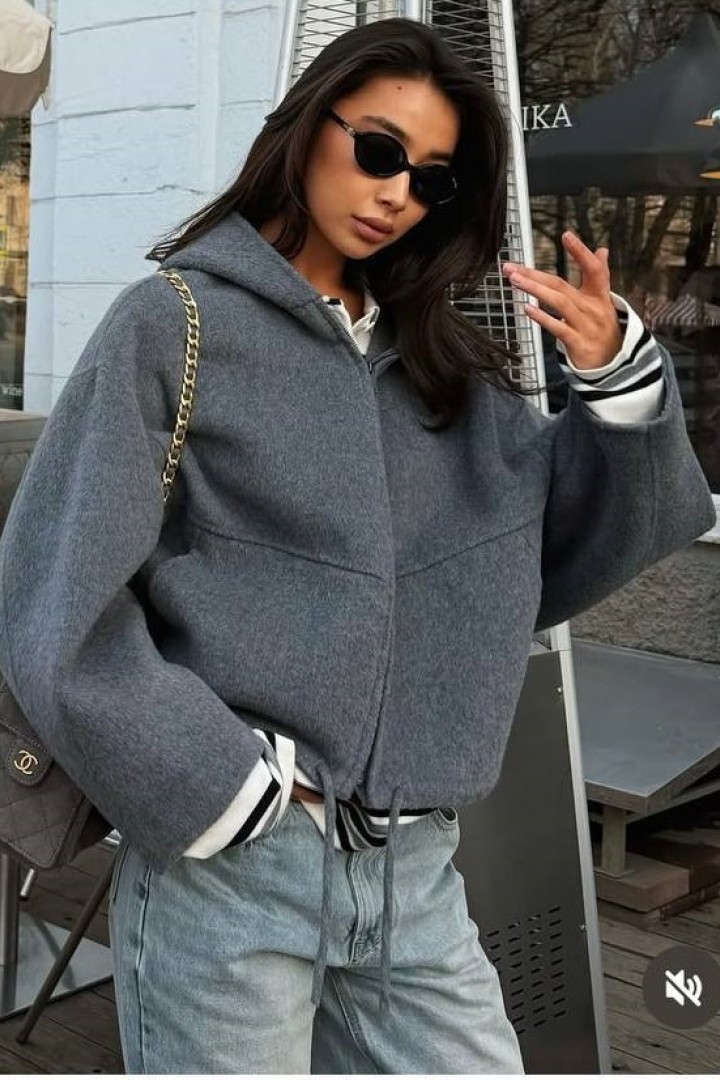 Бомбер с капюшоном VSH-0119A820