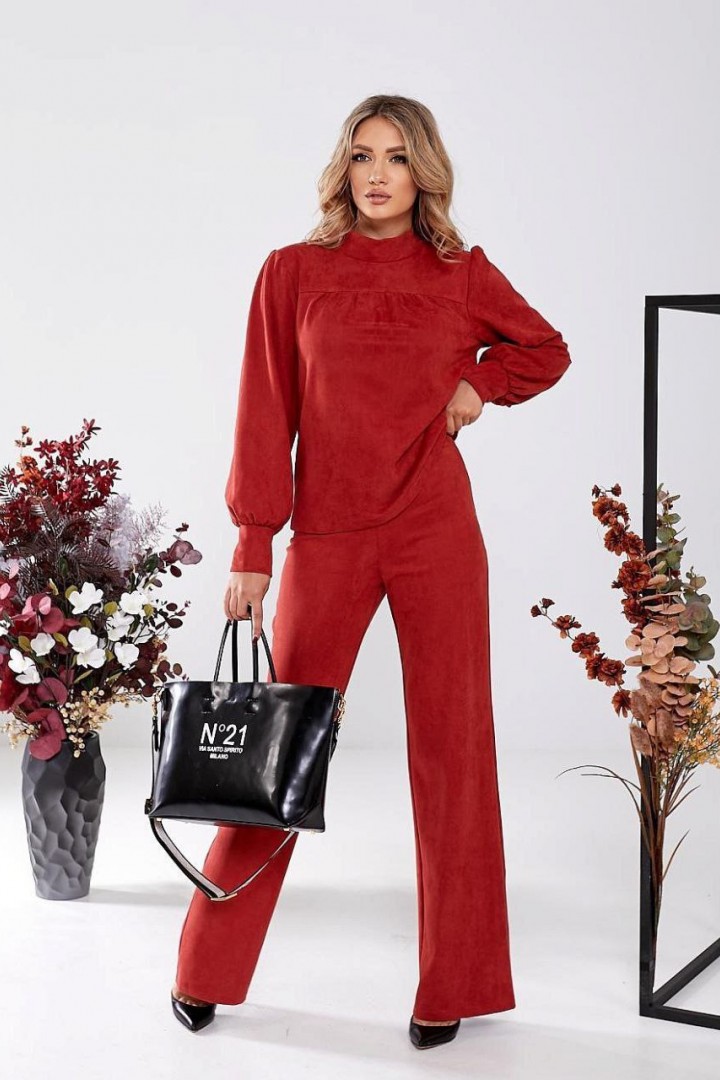 Замшевый костюм GOL-1770A750