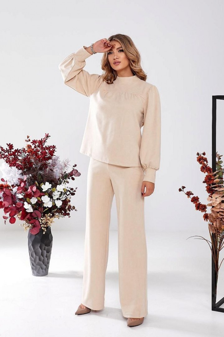 Замшевый костюм GOL-1770A750