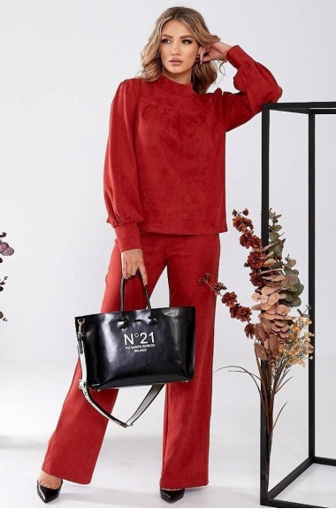 Замшевый костюм GOL-1770A750