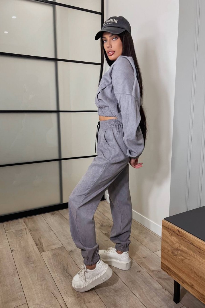 Вельветовый костюм BOT-276A579