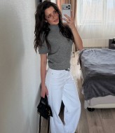 Белые джинсы HON-330A1000