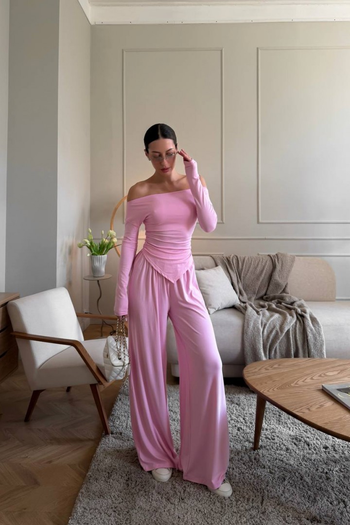 Красивый костюм HON-325A570