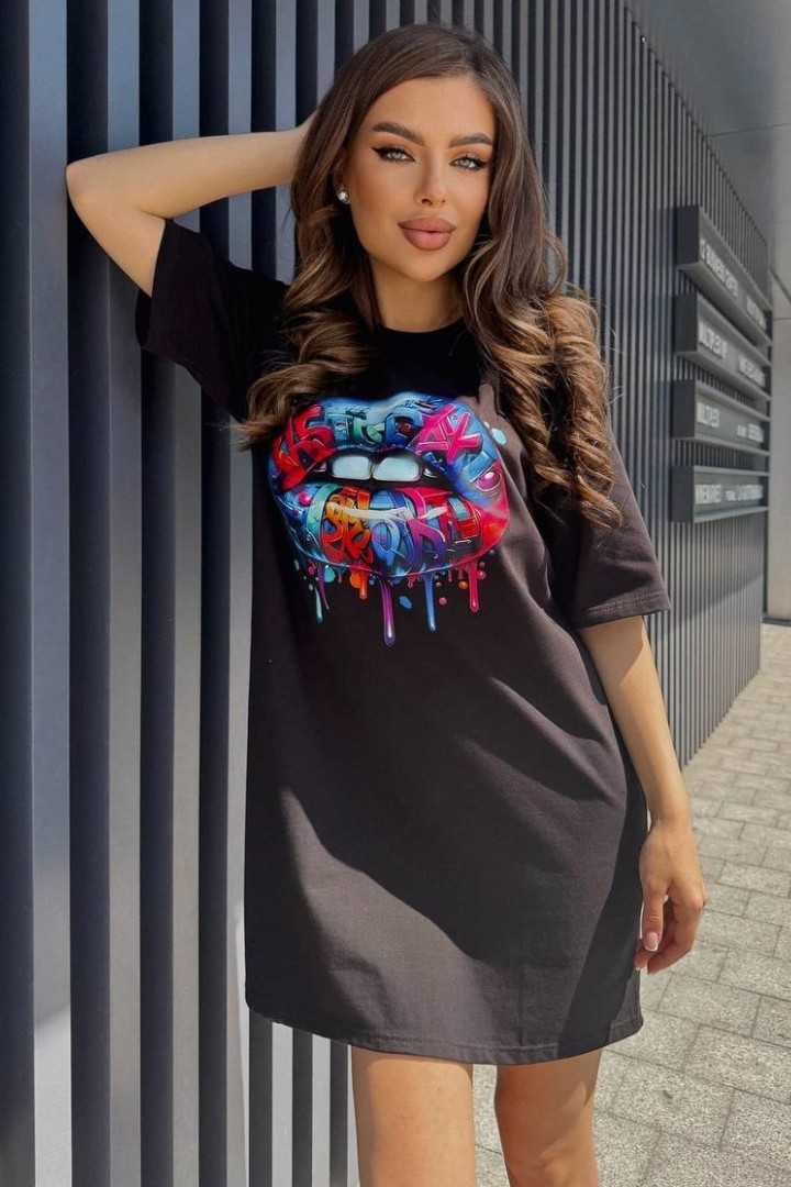 Сукня-футболка з яскравим накатом TS-0447A350