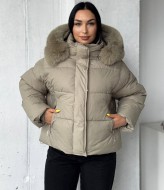 Женская зимняя куртка с мехом  ZL-006A1750