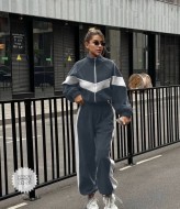 Женский спортивный костюм на молнии CUR-1022A880