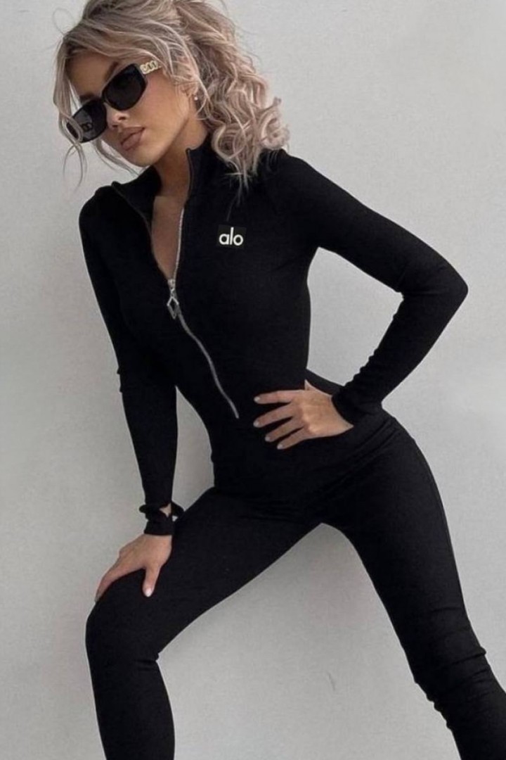 Облягаючий комбінезон STC-280A449