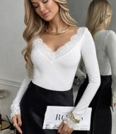 Жіночий лонгслів з мереживом SP-686A360