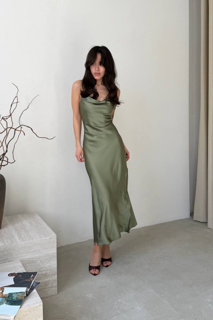 Шелковое платье на бретельках MUS-069A450