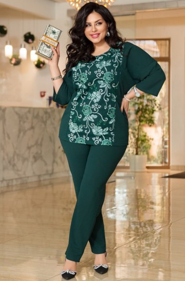 Костюм с вышивкой IT-6176A650 Костюм с вышивкой IT-6176A650