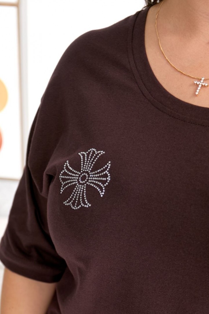 Футболка со стразами ELR-40931A500