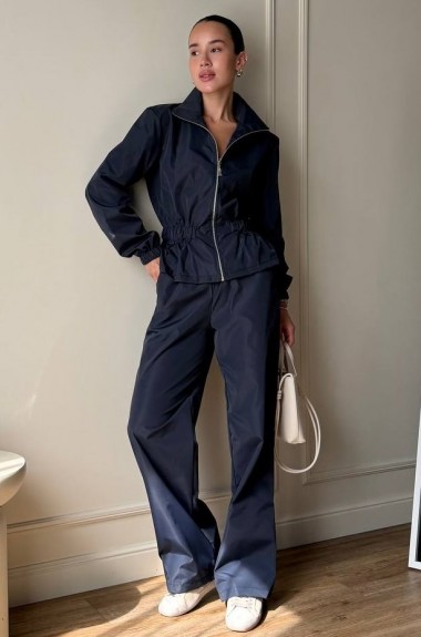 Костюм куртка-ветровка и брюки DAD-258A580 Костюм куртка-ветровка и брюки DAD-258A580