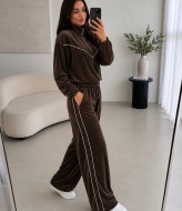 Мягкий велюровый костюм KASY-354A750