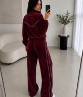 Мягкий велюровый костюм KASY-354A750
