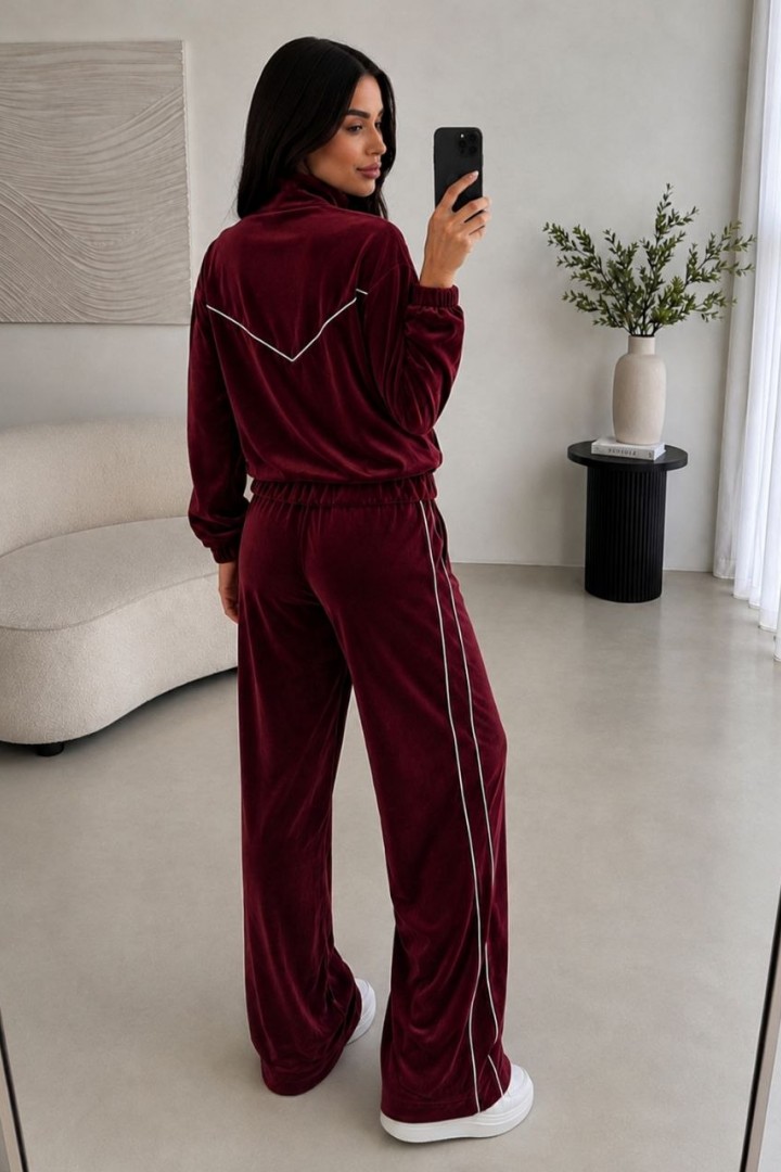 Мягкий велюровый костюм KASY-354A750