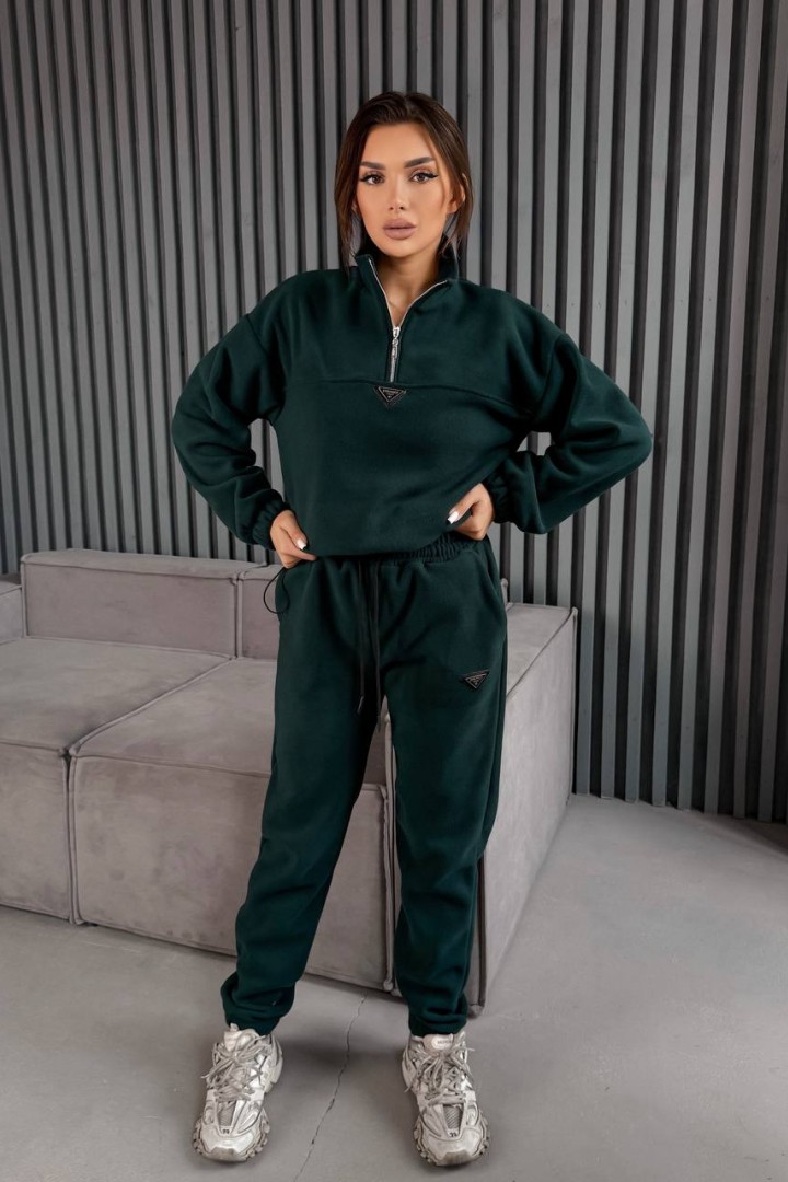 Спортивний костюм VM-10522A570 Спортивний костюм VM-10522A570