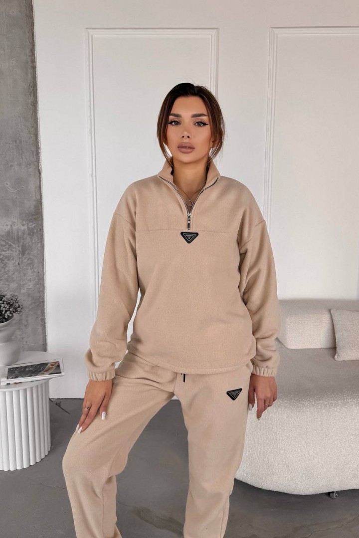 Спортивний костюм VM-10522A570 Спортивний костюм VM-10522A570