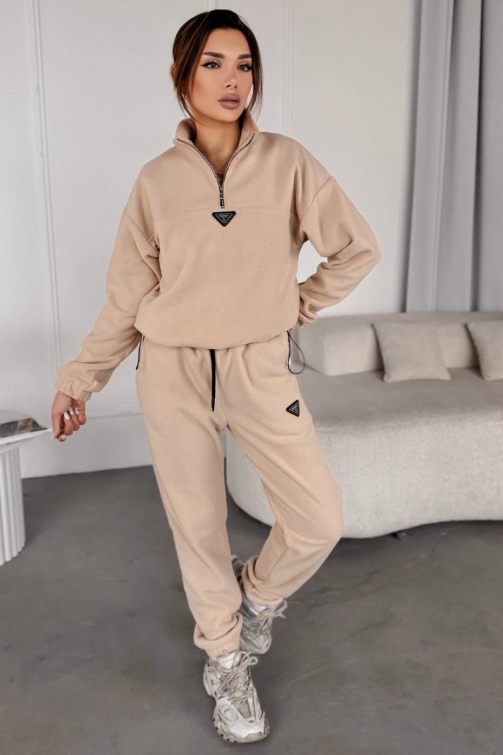 Спортивний костюм VM-10522A570