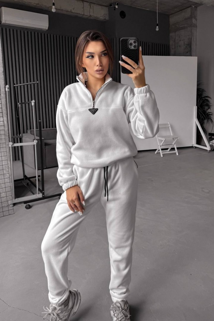 Спортивний костюм VM-10522A570