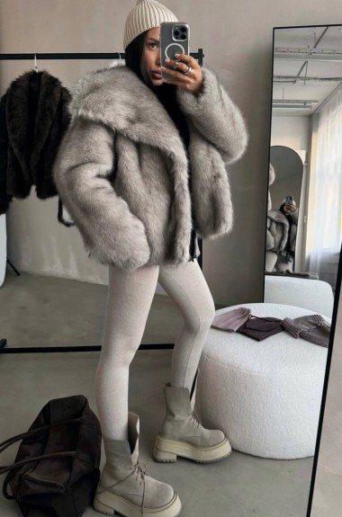 Шуба из эко меха ANN-616A1800 Шуба из эко меха ANN-616A1800