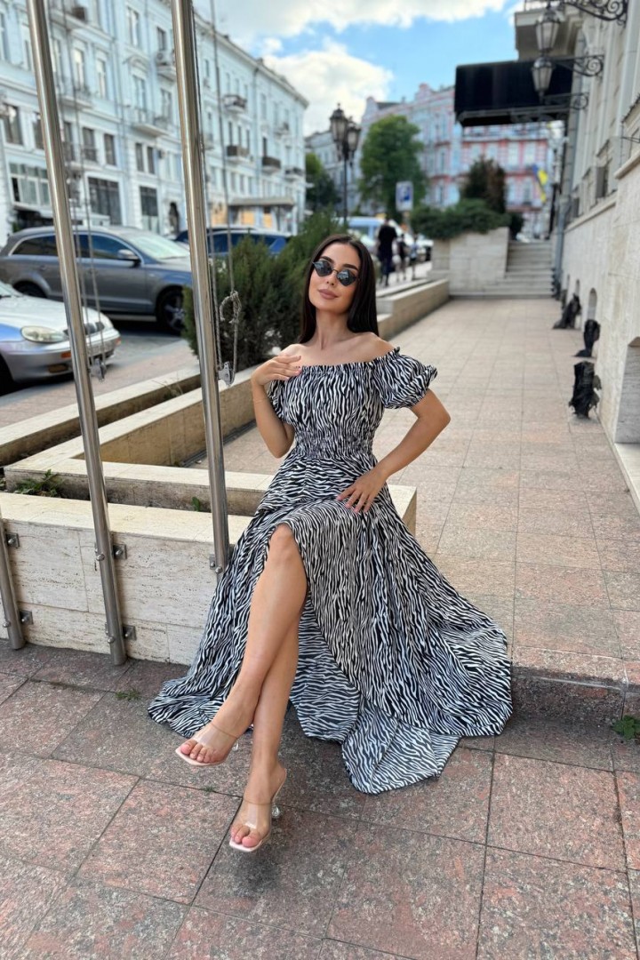 Очаровательное платье FAV-в36A800